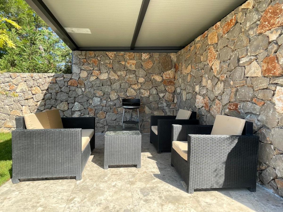 Villa Pine Bar Luaran gambar
