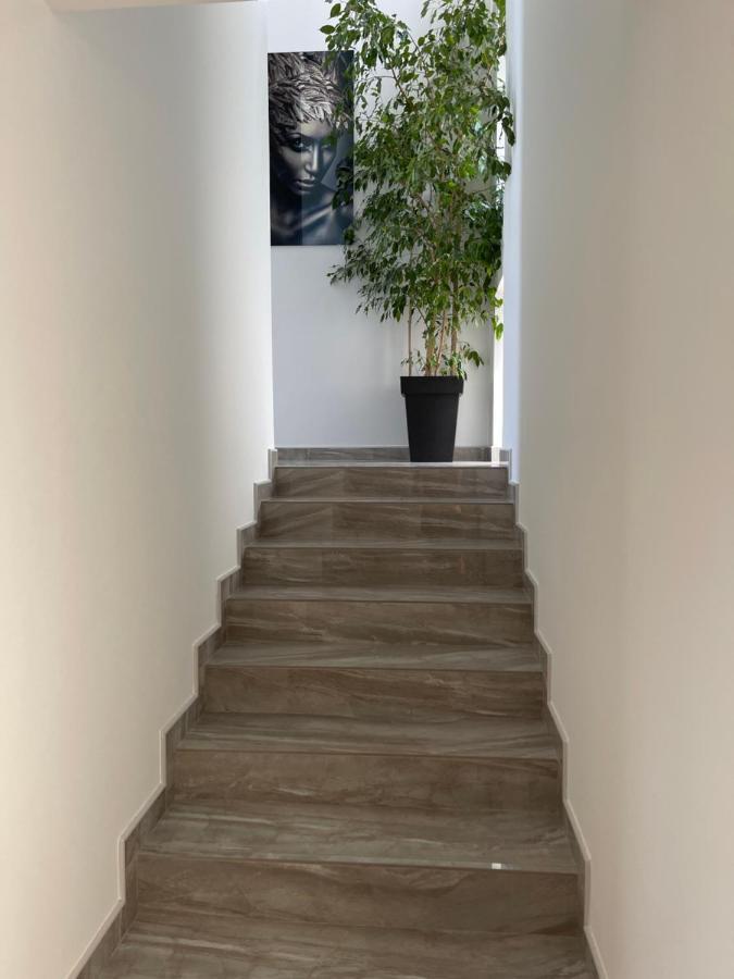 Villa Pine Bar Luaran gambar